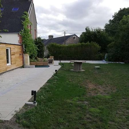 La Maison Reseau Cycle Et Gites Clécy Exteriör bild