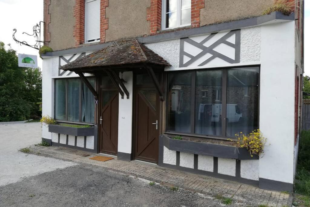 La Maison Reseau Cycle Et Gites Clécy Exteriör bild